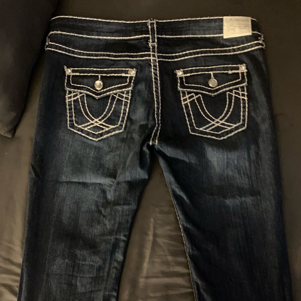 LA idol capris